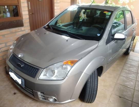 FORD FIESTA 1.6 MPI SEDAN 8V FLEX 4P MANUAL FORD FIESTA 1.6 MPI SEDAN 8V FLEX 4P MANUAL